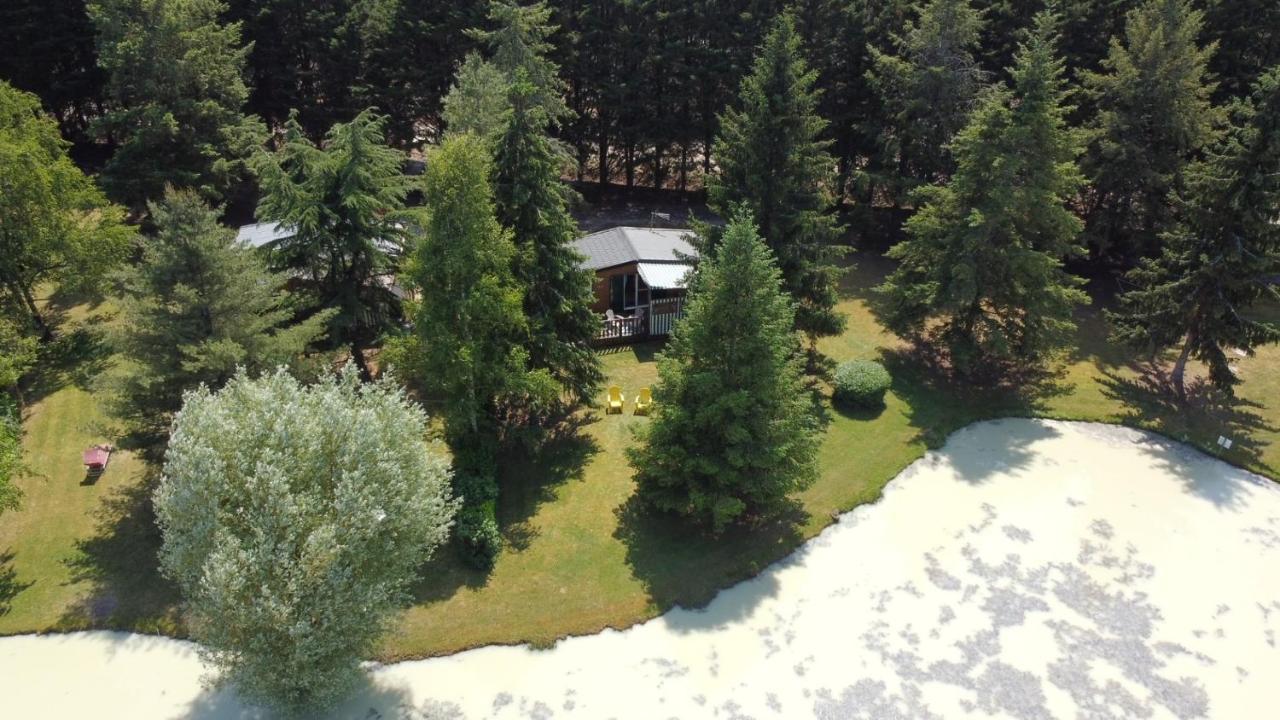 Chalet La Perche Au Bord De L'Eau Lion-en-Sullias Экстерьер фото